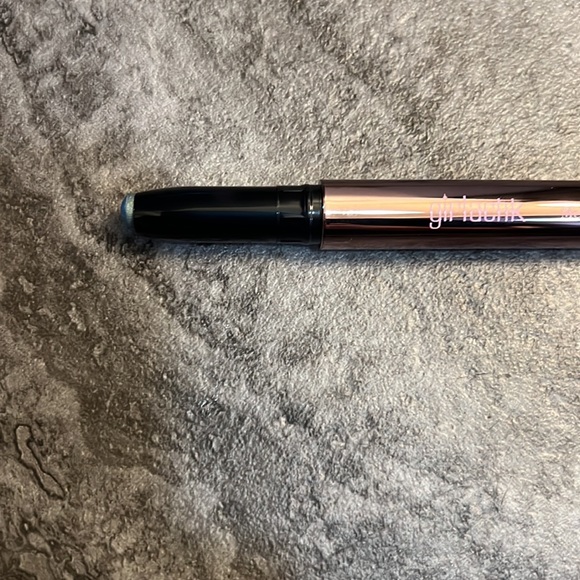 Girlactik Metallic Eye Shadow Stick in Riches - Picture 3 of 4